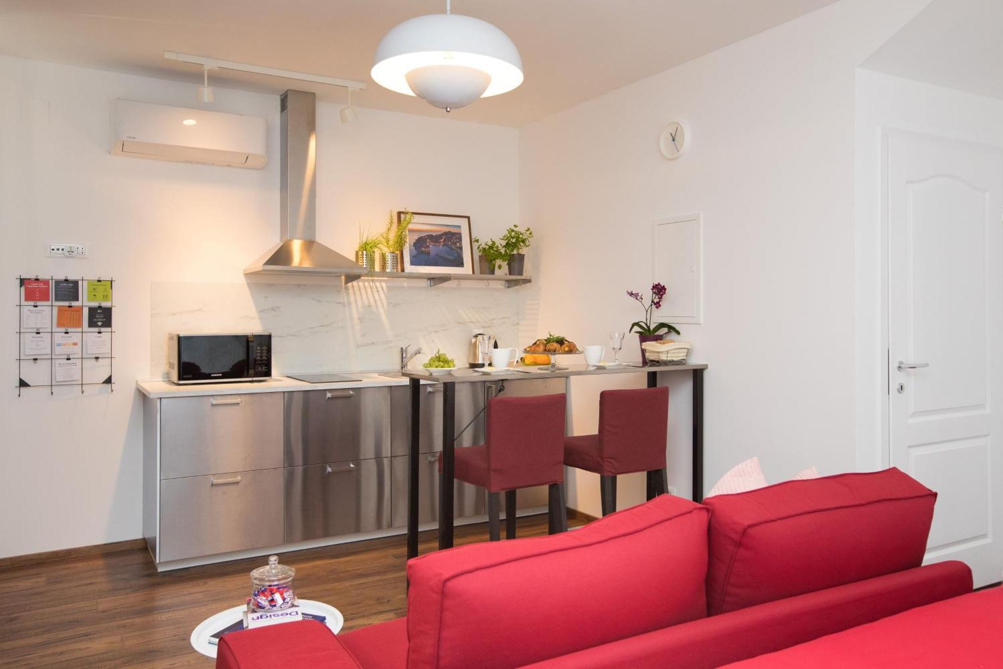 Apartment Piccola Red - 50m From The *